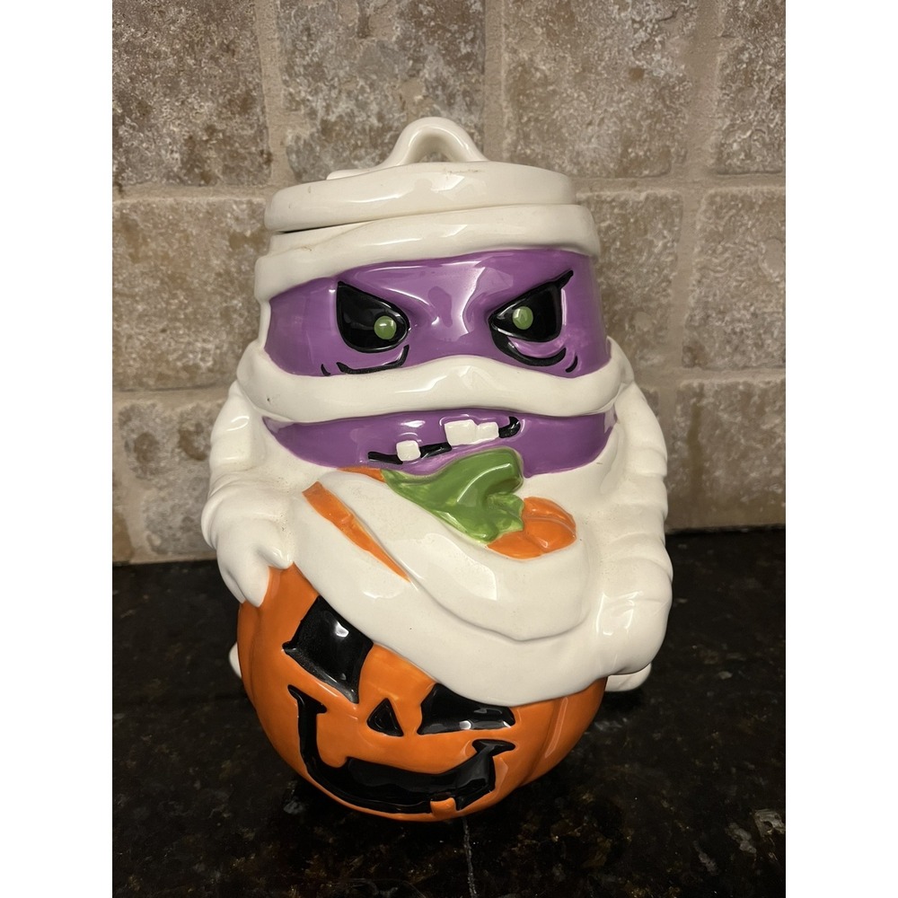 Halloween Target Mummy‎ Pumpkin Cookie Jar Purple Toothy Face Goblin